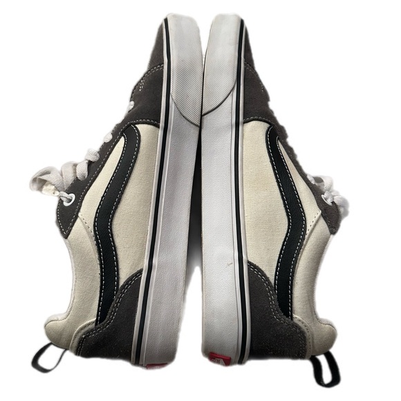 VANS Off The Wall Size 9.5 Men's Skate Shoes - Picture 5 of 9